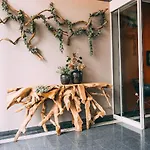 Premium Κόμπλεντς